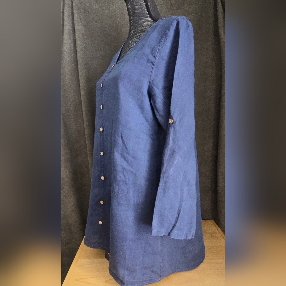 Navy Blue Button-Down Tunic - Picture 3 of 8